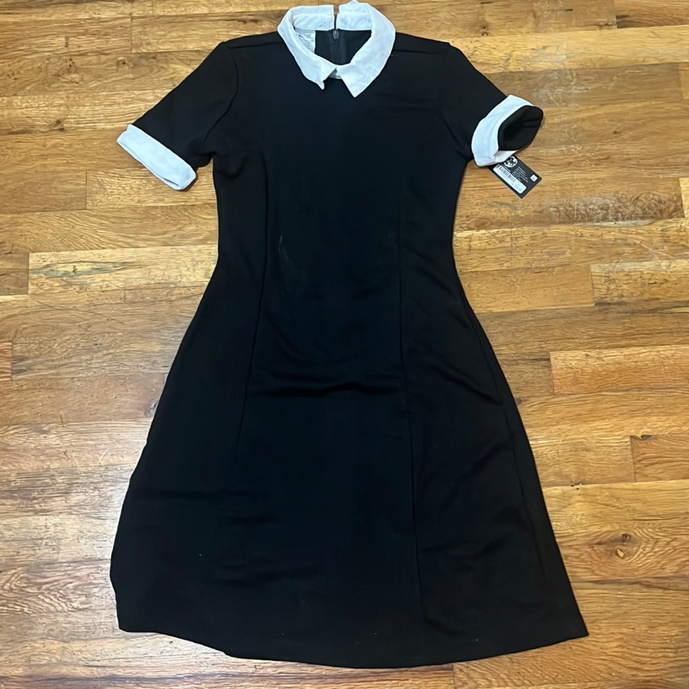 Witchy black collared dress